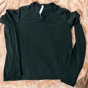 Lululemon long sleeve swiftly